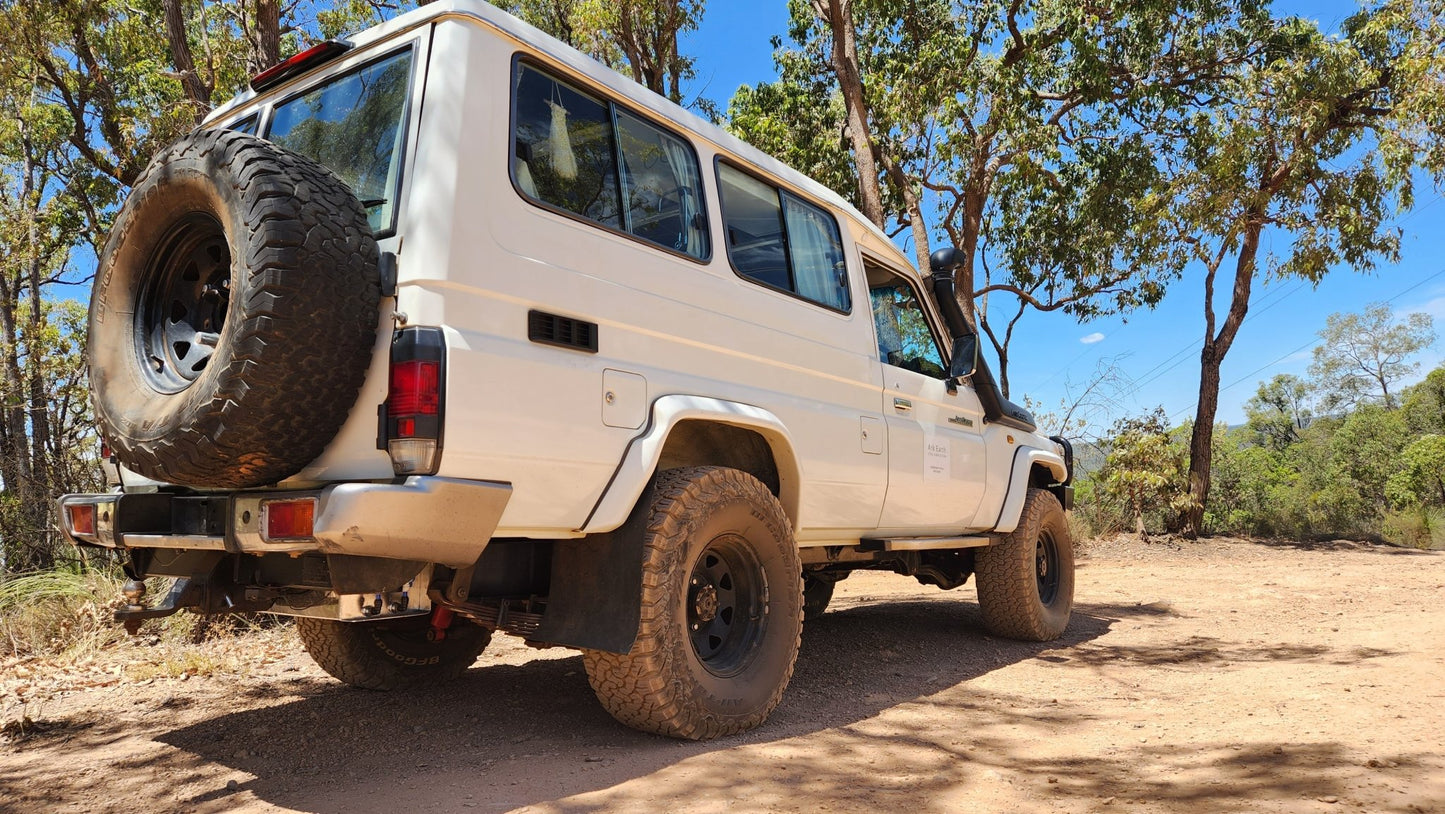 65L Stainless Steel Landcruiser Water Tank | 78 & 75 Series troop carrier - Unwind Designs