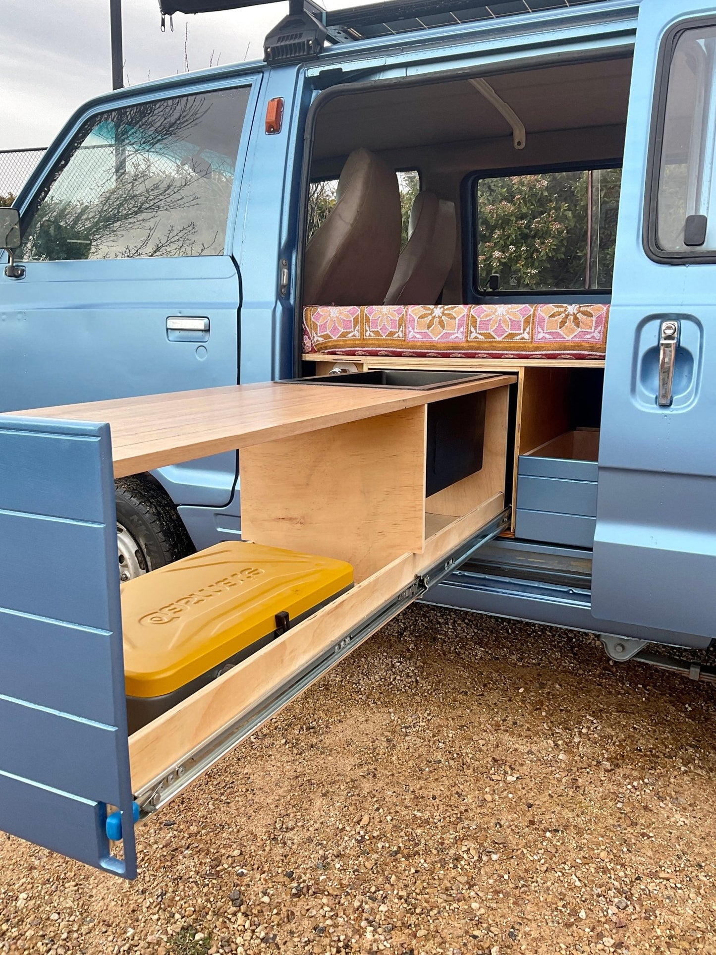 Suzuki Carry - Unwind Designs